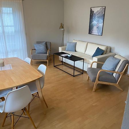Modern Eingerichtete Wohnung Mit 2 Schlafzimmern Bergen  Exterior foto